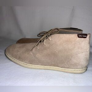 COLE HAAN MENS 11.5 100% SUEDE LEATHER CHUKKA BOOTS SNEAKER SHOES TAN CASUAL